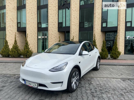 Тесла Model Y, объемом двигателя 0 л и пробегом 21 тыс. км за 41800 $, фото 1 на Automoto.ua