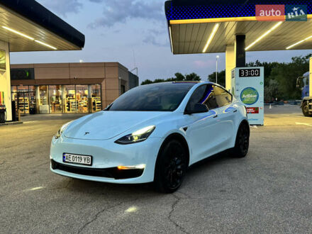 Тесла Model Y 2022 в Днепре (Днепропетровске) на Automoto.ua Тесла Model Y, объемом двигателя 0 л и пробегом 43 тыс. км за 27500 $, фото 1 на Automoto.ua