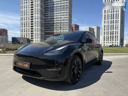 Тесла Model Y 2023 в Киеве на Automoto.ua Тесла Model Y, объемом двигателя 0 л и пробегом 72 тыс. км за 26999 $, фото 1 на Automoto.ua