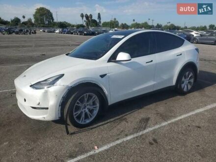 Тесла Model Y 2023 в Киеве на Automoto.ua Тесла Model Y, объемом двигателя 0 л и пробегом 15 тыс. км за 25500 $, фото 1 на Automoto.ua
