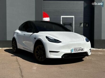 Тесла Model Y 2023 в Киеве на Automoto.ua Тесла Model Y, объемом двигателя 0 л и пробегом 42 тыс. км за 33999 $, фото 1 на Automoto.ua