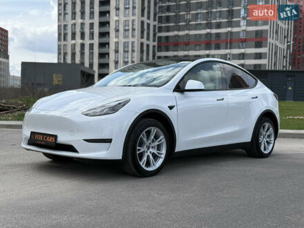 Тесла Model Y, объемом двигателя 0 л и пробегом 10 тыс. км за 28500 $, фото 1 на Automoto.ua