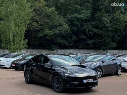 Тесла Model Y 2025 у Києві на Automoto.ua Тесла Model Y, об'ємом двигуна 0 л та пробігом 1 тис. км за 59773 $, фото 1 на Automoto.ua