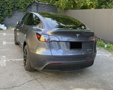 Серый Тесла Model Y, объемом двигателя 0 л и пробегом 3 тыс. км за 27000 $, фото 3 на Automoto.ua