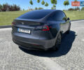 Серый Тесла Model Y, объемом двигателя 0 л и пробегом 15 тыс. км за 49999 $, фото 1 на Automoto.ua
