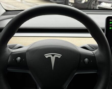 Серый Тесла Model Y, объемом двигателя 0 л и пробегом 98 тыс. км за 29490 $, фото 19 на Automoto.ua