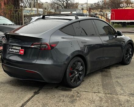 Серый Тесла Model Y, объемом двигателя 0 л и пробегом 98 тыс. км за 29490 $, фото 5 на Automoto.ua