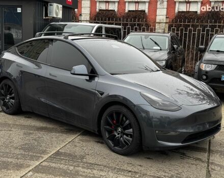 Серый Тесла Model Y, объемом двигателя 0 л и пробегом 98 тыс. км за 29490 $, фото 7 на Automoto.ua