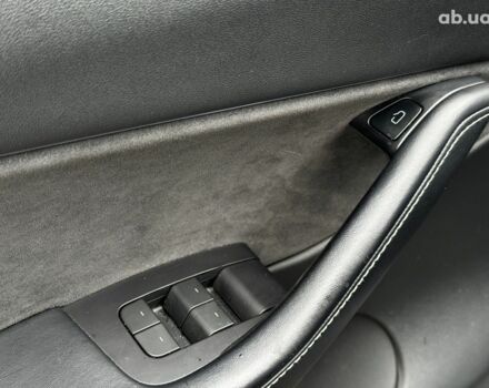 Серый Тесла Model Y, объемом двигателя 0 л и пробегом 98 тыс. км за 29490 $, фото 11 на Automoto.ua