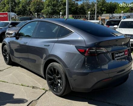 Сірий Тесла Model Y, об'ємом двигуна 0 л та пробігом 42 тис. км за 31490 $, фото 3 на Automoto.ua