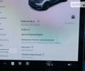 Серый Тесла Model Y, объемом двигателя 0 л и пробегом 52 тыс. км за 28200 $, фото 21 на Automoto.ua