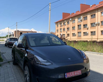 Серый Тесла Model Y, объемом двигателя 0 л и пробегом 136 тыс. км за 23000 $, фото 2 на Automoto.ua