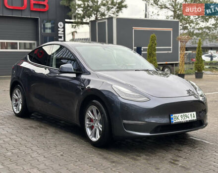 Серый Тесла Model Y, объемом двигателя 0 л и пробегом 92 тыс. км за 23500 $, фото 2 на Automoto.ua