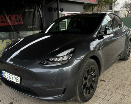 Серый Тесла Model Y, объемом двигателя 0 л и пробегом 94 тыс. км за 23000 $, фото 2 на Automoto.ua