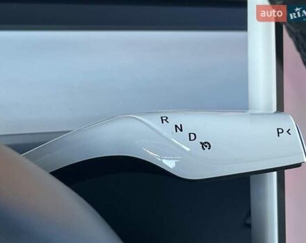 Серый Тесла Model Y, объемом двигателя 0 л и пробегом 81 тыс. км за 22099 $, фото 28 на Automoto.ua