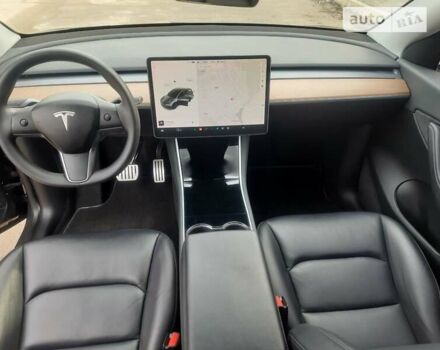 Серый Тесла Model Y, объемом двигателя 0 л и пробегом 48 тыс. км за 28500 $, фото 36 на Automoto.ua