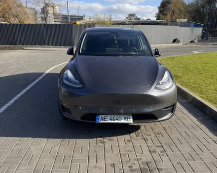 Серый Тесла Model Y, объемом двигателя 0 л и пробегом 170 тыс. км за 23000 $, фото 1 на Automoto.ua