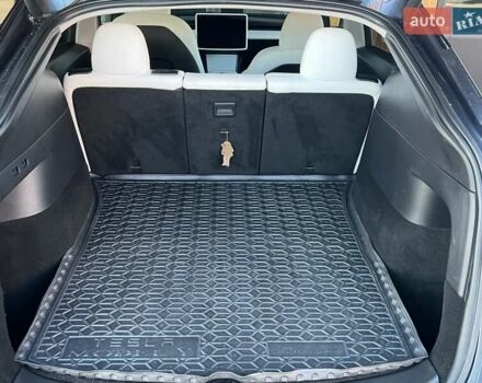 Сірий Тесла Model Y, об'ємом двигуна 0 л та пробігом 81 тис. км за 21499 $, фото 38 на Automoto.ua