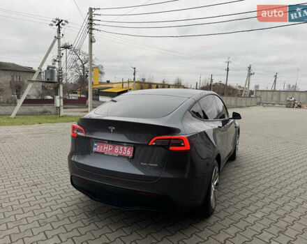 Серый Тесла Model Y, объемом двигателя 0 л и пробегом 170 тыс. км за 19500 $, фото 11 на Automoto.ua