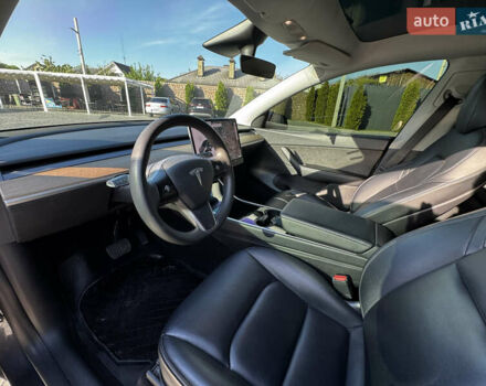 Сірий Тесла Model Y, об'ємом двигуна 0 л та пробігом 129 тис. км за 22500 $, фото 20 на Automoto.ua