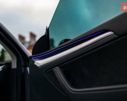 Сірий Тесла Model Y, об'ємом двигуна 0 л та пробігом 75 тис. км за 26499 $, фото 42 на Automoto.ua