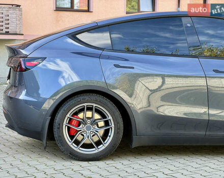 Серый Тесла Model Y, объемом двигателя 0 л и пробегом 100 тыс. км за 23000 $, фото 8 на Automoto.ua