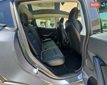 Серый Тесла Model Y, объемом двигателя 0 л и пробегом 17 тыс. км за 21000 $, фото 8 на Automoto.ua