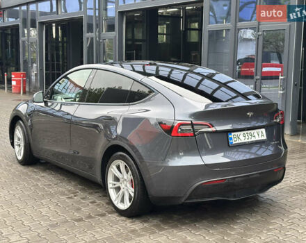 Серый Тесла Model Y, объемом двигателя 0 л и пробегом 92 тыс. км за 23500 $, фото 4 на Automoto.ua