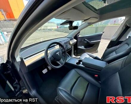 Серый Тесла Model Y, объемом двигателя 0.38 л и пробегом 67 тыс. км за 20000 $, фото 6 на Automoto.ua