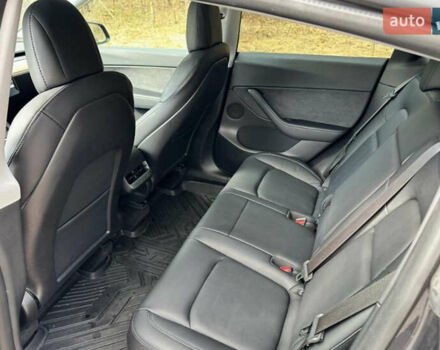 Серый Тесла Model Y, объемом двигателя 0 л и пробегом 60 тыс. км за 23800 $, фото 7 на Automoto.ua