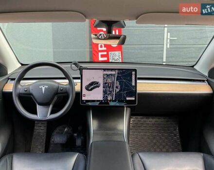 Серый Тесла Model Y, объемом двигателя 0 л и пробегом 123 тыс. км за 23999 $, фото 16 на Automoto.ua