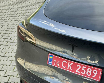 Серый Тесла Model Y, объемом двигателя 0 л и пробегом 100 тыс. км за 23000 $, фото 15 на Automoto.ua