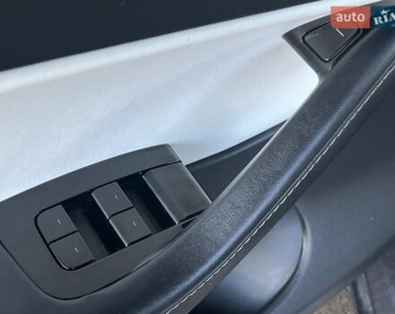 Сірий Тесла Model Y, об'ємом двигуна 0 л та пробігом 81 тис. км за 21499 $, фото 24 на Automoto.ua