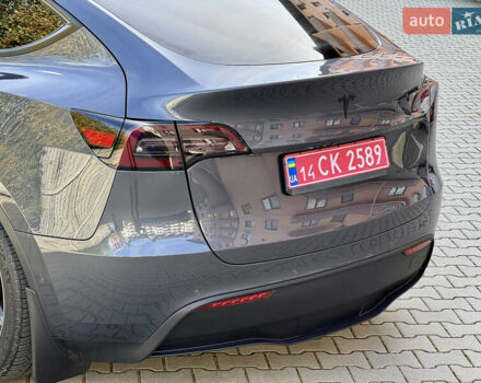 Серый Тесла Model Y, объемом двигателя 0 л и пробегом 100 тыс. км за 23000 $, фото 17 на Automoto.ua