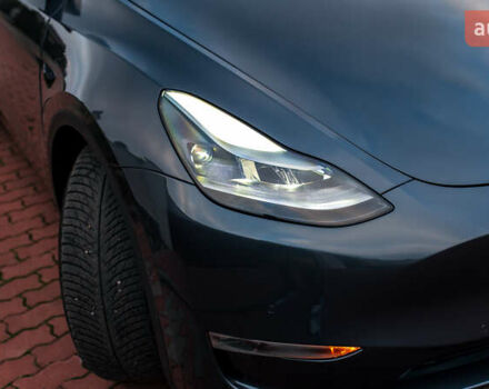 Сірий Тесла Model Y, об'ємом двигуна 0 л та пробігом 75 тис. км за 26499 $, фото 58 на Automoto.ua