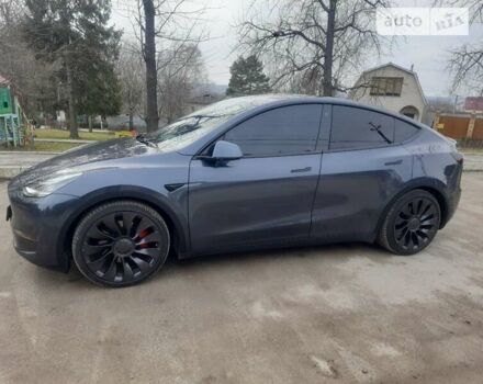 Серый Тесла Model Y, объемом двигателя 0 л и пробегом 48 тыс. км за 28500 $, фото 76 на Automoto.ua