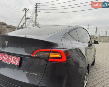 Серый Тесла Model Y, объемом двигателя 0 л и пробегом 170 тыс. км за 19500 $, фото 38 на Automoto.ua