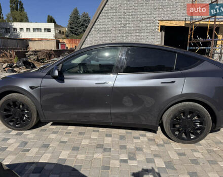 Серый Тесла Model Y, объемом двигателя 0 л и пробегом 170 тыс. км за 23000 $, фото 11 на Automoto.ua