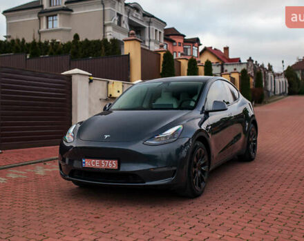 Сірий Тесла Model Y, об'ємом двигуна 0 л та пробігом 75 тис. км за 26499 $, фото 4 на Automoto.ua