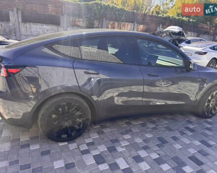 Серый Тесла Model Y, объемом двигателя 0 л и пробегом 170 тыс. км за 23000 $, фото 10 на Automoto.ua