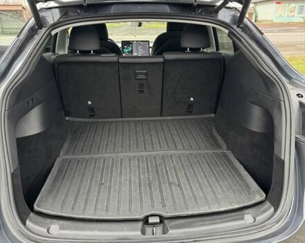 Серый Тесла Model Y, объемом двигателя 0 л и пробегом 63 тыс. км за 23900 $, фото 6 на Automoto.ua