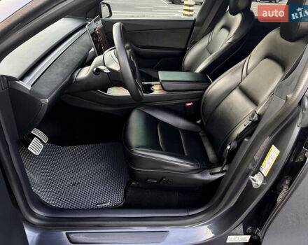 Сірий Тесла Model Y, об'ємом двигуна 0 л та пробігом 96 тис. км за 23999 $, фото 17 на Automoto.ua