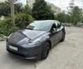 Серый Тесла Model Y, объемом двигателя 0 л и пробегом 62 тыс. км за 33000 $, фото 1 на Automoto.ua