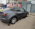Серый Тесла Model Y, объемом двигателя 0 л и пробегом 23 тыс. км за 29999 $, фото 4 на Automoto.ua