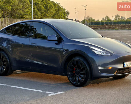 Сірий Тесла Model Y, об'ємом двигуна 0 л та пробігом 96 тис. км за 23999 $, фото 4 на Automoto.ua