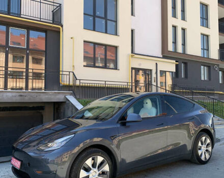 Серый Тесла Model Y, объемом двигателя 0 л и пробегом 136 тыс. км за 23000 $, фото 12 на Automoto.ua