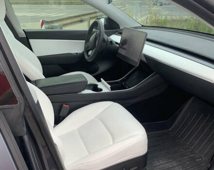 Сірий Тесла Model Y, об'ємом двигуна 0 л та пробігом 170 тис. км за 22900 $, фото 33 на Automoto.ua