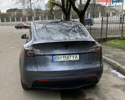 Серый Тесла Model Y, объемом двигателя 0 л и пробегом 90 тыс. км за 30000 $, фото 2 на Automoto.ua