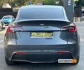 Серый Тесла Model Y, объемом двигателя 75 л и пробегом 125 тыс. км за 24000 $, фото 4 на Automoto.ua