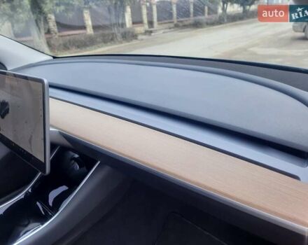 Серый Тесла Model Y, объемом двигателя 0 л и пробегом 48 тыс. км за 24900 $, фото 49 на Automoto.ua